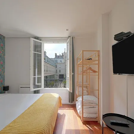Cozy For 3 Steps From The Attractions * Parigi